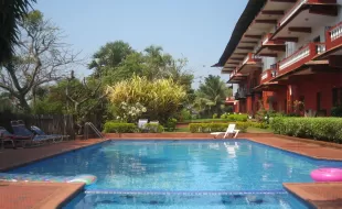 Chalston Beach Resort 3*