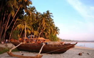 Nagas Hotel Satyavati Annexure Guesthouse
