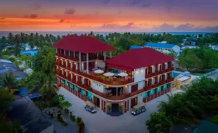 Araamu Holidays & Spa 4*