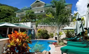 Hanneman Holiday Residence 3*