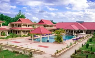 Oasis Hotel Restaurant & Spa 3*