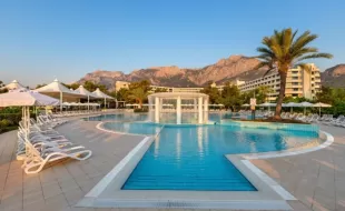 Mirage Park Resort 5*
